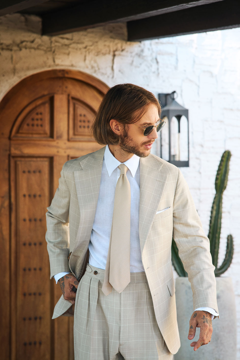 Men's 2024 Spring & Summer Collection                                                                                                                                                                                                                     , Men's Tan Plaid Suit