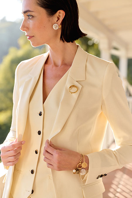 Cream 3-Piece Suit Holland & Sherry